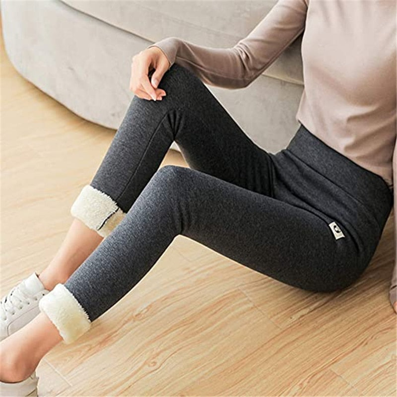 Abodhu Plus Size Fleece Lined Leggings Women with Pockets Warm Winter  Thermal Leggings Butter Soft Lining for Cold Weather Grey at  Women's  Clothing store