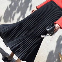 Load image into Gallery viewer, Signature Flowy Skirt for Photos
